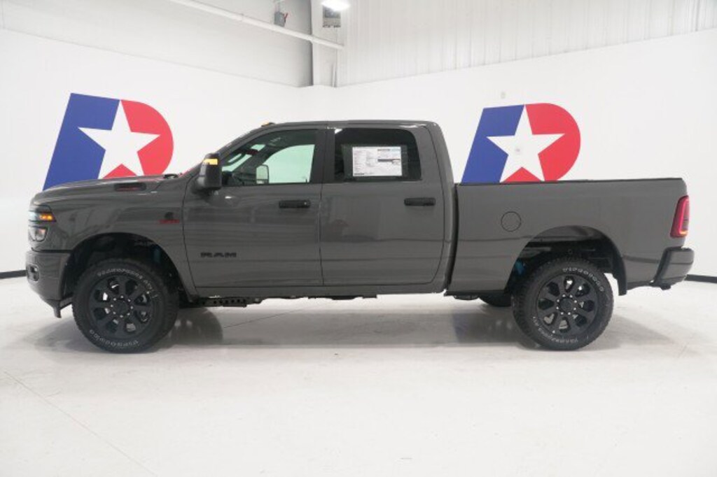 New 2026 Ram 2500 LONE STAR CREW CAB 4X4 6'4 BOX Pickup