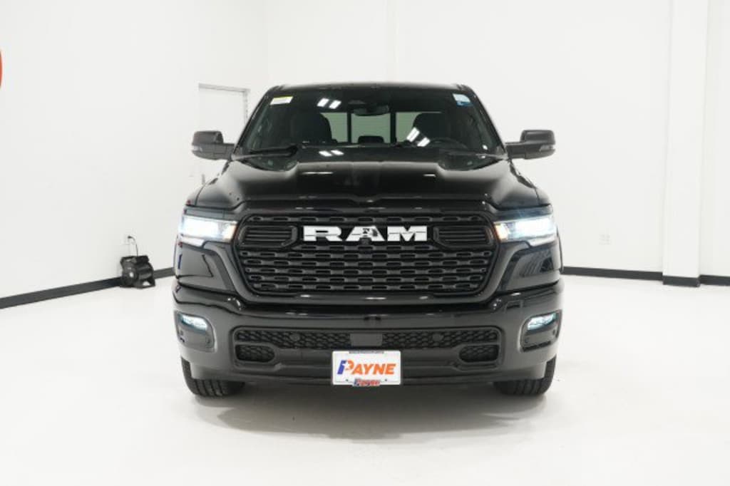 New 2026 Ram 1500 LONE STAR CREW CAB 4X4 5'7 BOX Pickup