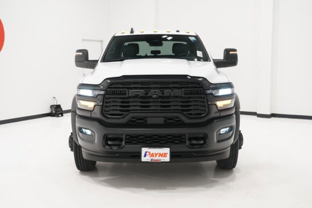 New 2026 Ram 5500 Chassis Cab 5500 TRADESMAN CHASSIS CREW CAB 4X4 60' CA Pickup