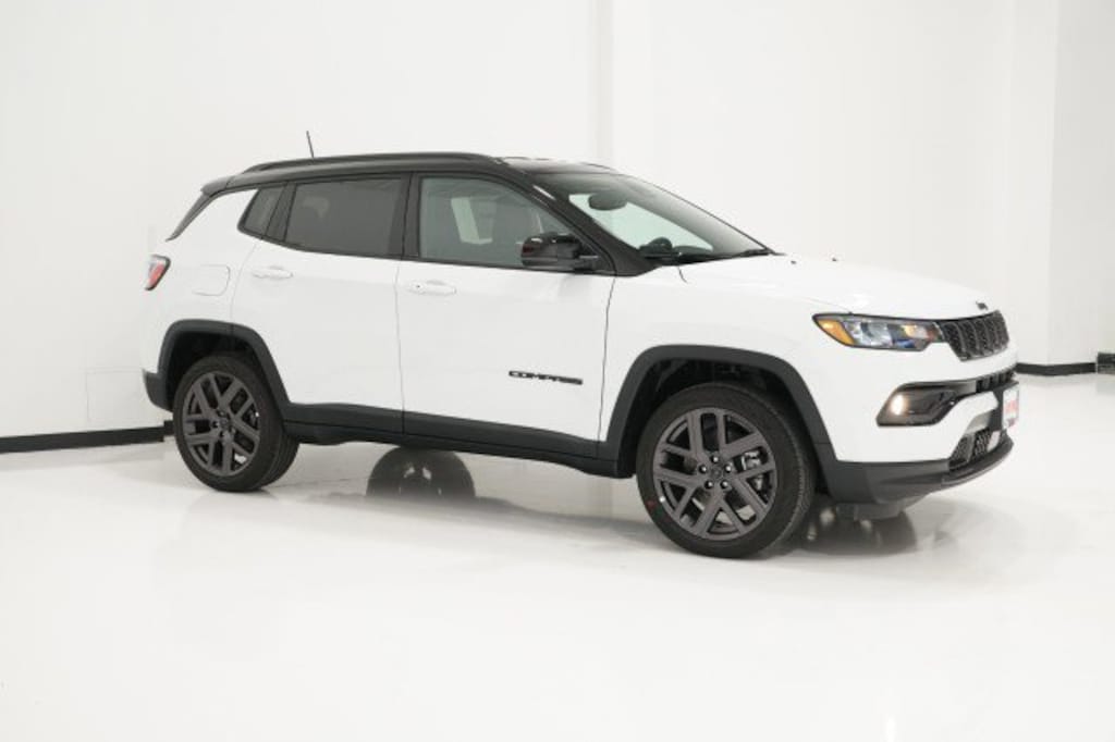 New 2026 Jeep Compass LIMITED ALTITUDE 4X4 Sport Utility