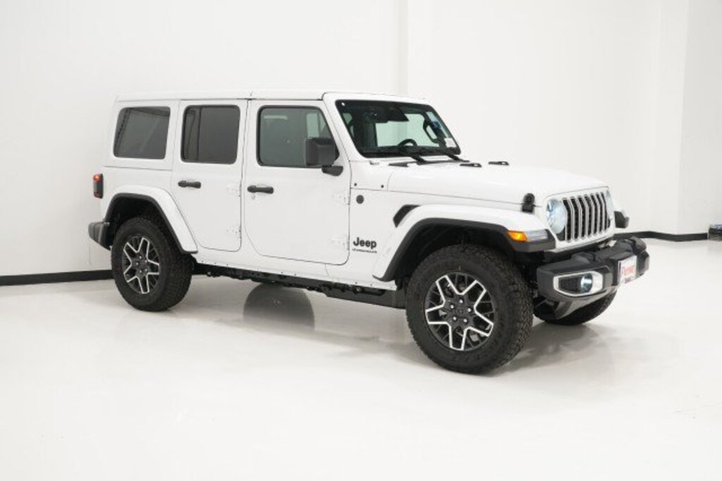 New 2026 Jeep Wrangler 4-DOOR SAHARA Sport Utility