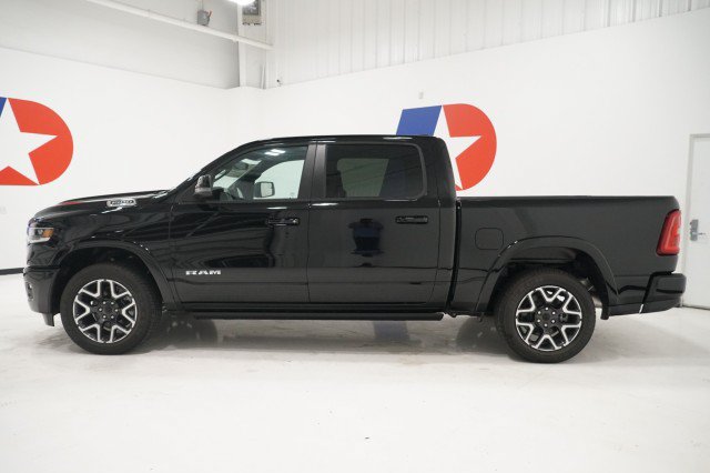 2026 RAM 1500 Laramie - Photo 9