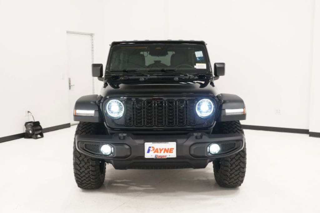 New 2026 Jeep Wrangler 4-DOOR WILLYS Sport Utility