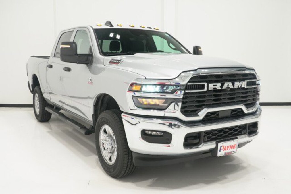 New 2026 Ram 2500 TRADESMAN CREW CAB 4X4 6'4 BOX Pickup