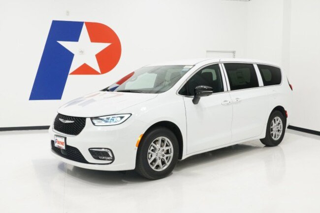 2026 Chrysler Pacifica SELECT Passenger Van