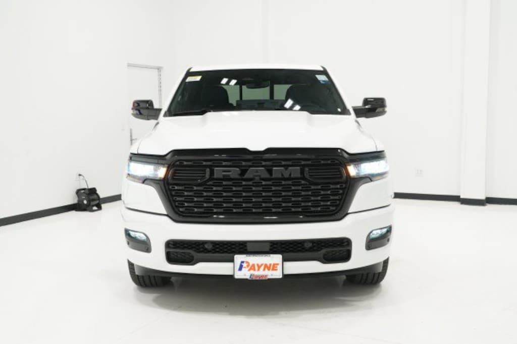 New 2026 Ram 1500 LONE STAR CREW CAB 4X4 5'7 BOX Pickup