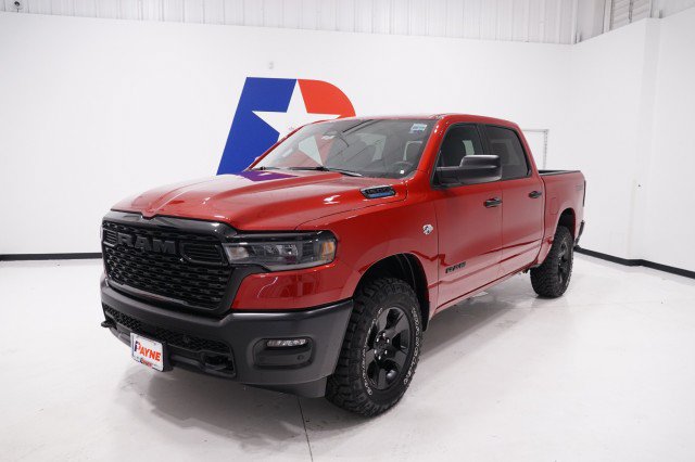 2026 Ram 1500 WARLOCK CREW CAB 4X4 5'7 BOX Pickup