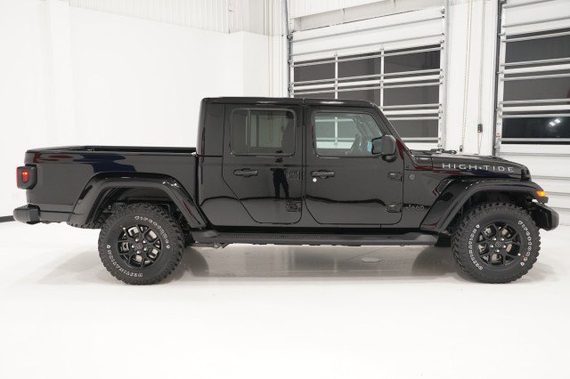 2025 Jeep Gladiator Sport photo 4