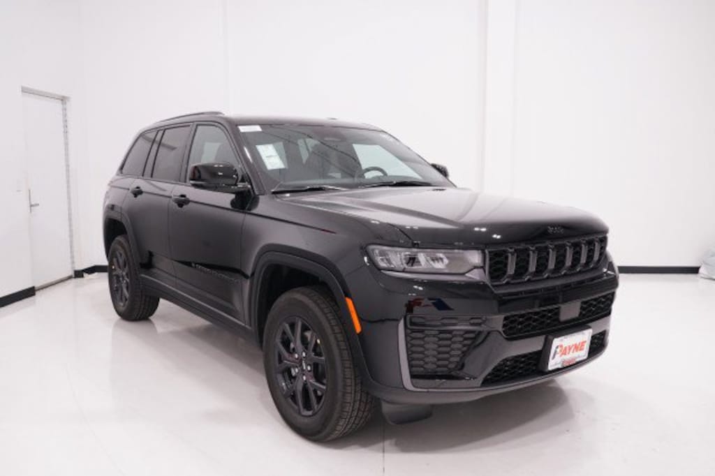 New 2027 Jeep Grand Cherokee Laredo Altitude Sport Utility