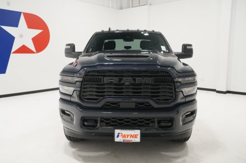 New 2026 Ram 2500 LONE STAR CREW CAB 4X4 6'4 BOX Pickup