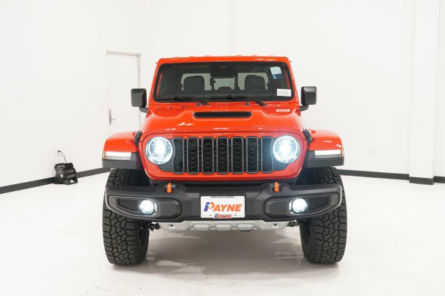 2026 Jeep Gladiator Mojave photo 2