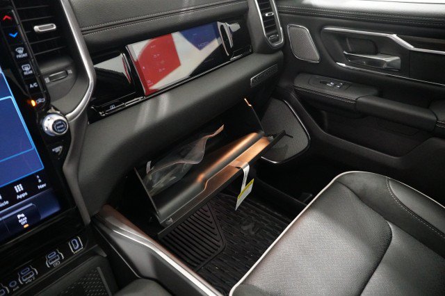 2026 RAM 1500 Laramie - Photo 42