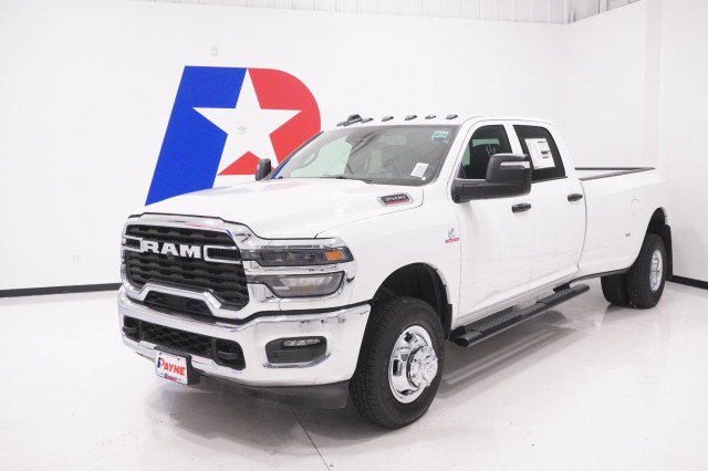 2027 Ram 3500 TRADESMAN CREW CAB 4X4 8' BOX Pickup