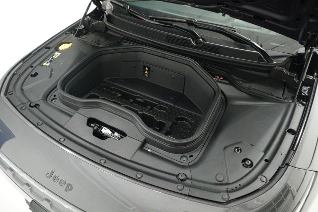 2025 Jeep Wagoneer S Launch Edition - Photo 48