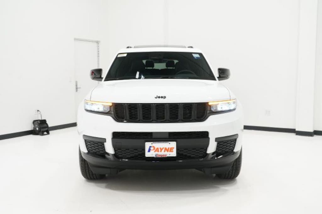 New 2025 Jeep Grand Cherokee L ALTITUDE X 4X2 Sport Utility