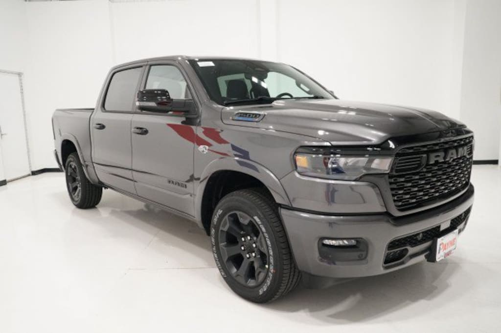New 2026 Ram 1500 LONE STAR CREW CAB 4X4 5'7 BOX Pickup