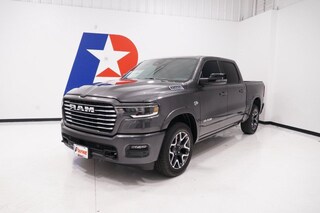 2026 Ram 1500 LARAMIE CREW CAB 4X4 5'7 BOX Pickup