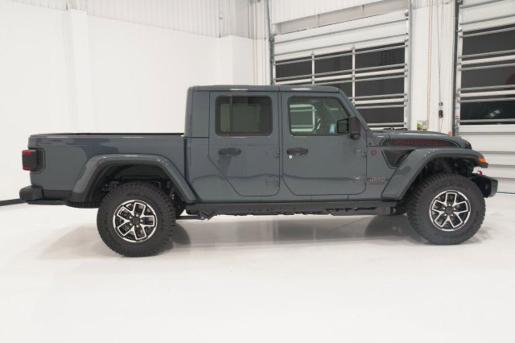 New 2026 Jeep Gladiator SHADOW OPS 4X4 Pickup
