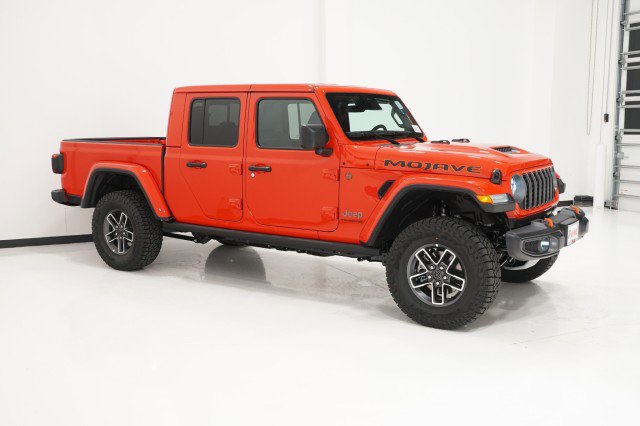 2026 Jeep Gladiator Mojave photo 3