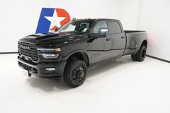 2025 Ram 3500 LARAMIE CREW CAB 4X4 8' BOX Pickup