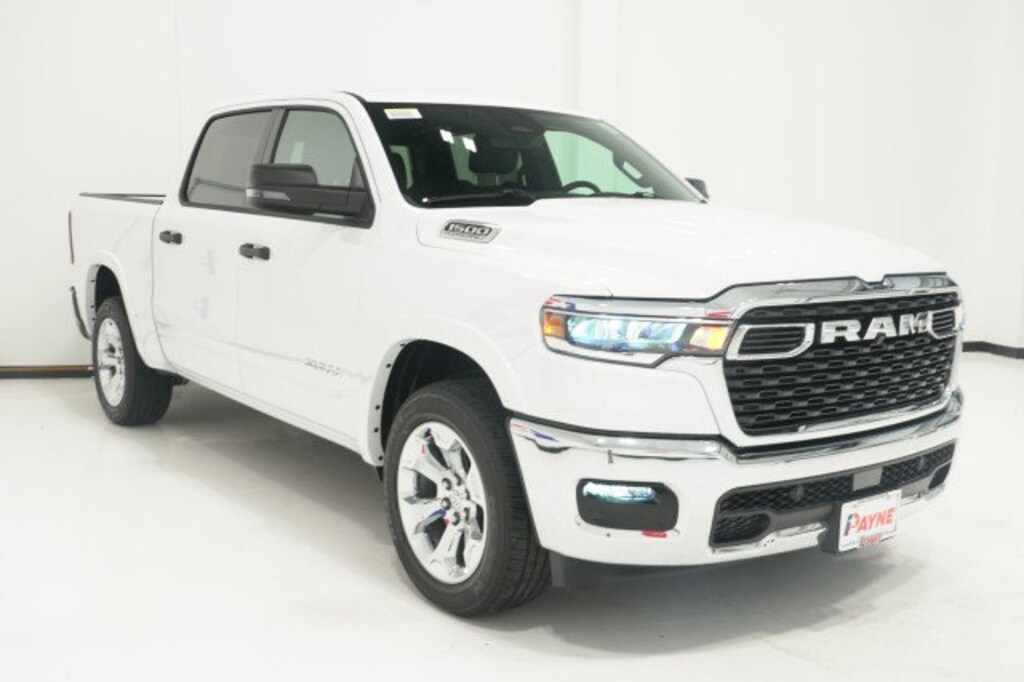 New 2026 Ram 1500 LONE STAR CREW CAB 4X2 5'7 BOX Pickup