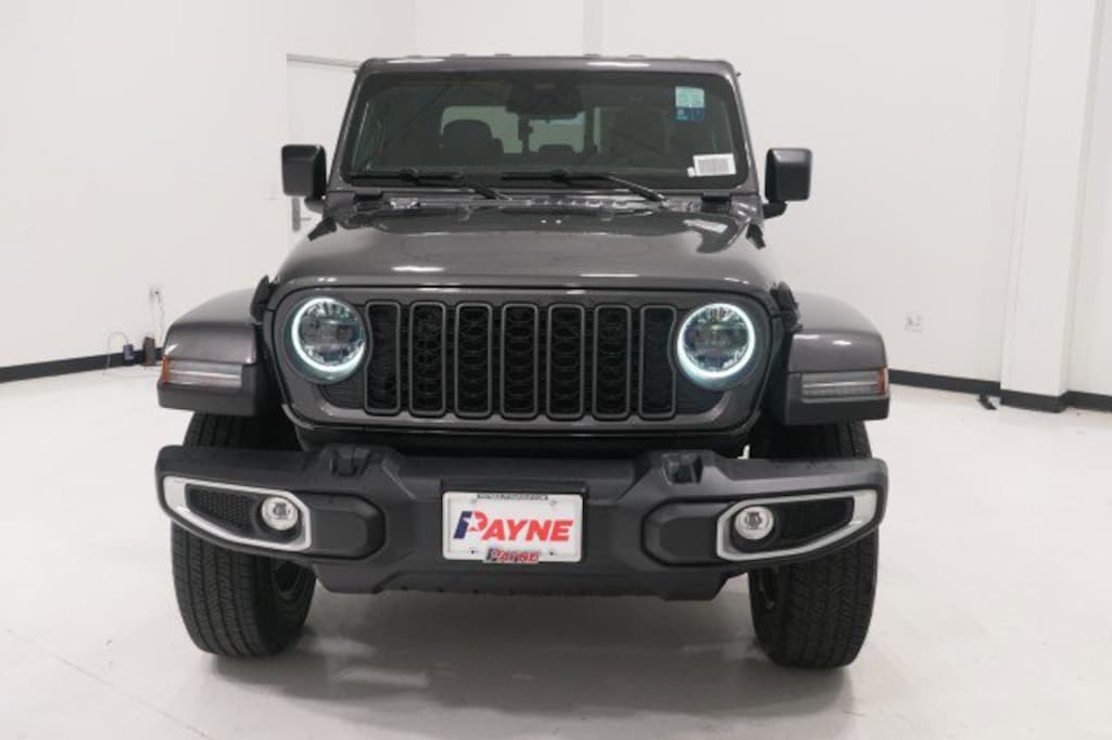 New 2026 Jeep Gladiator SAHARA 4X4 Pickup
