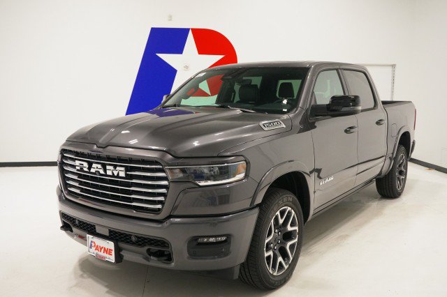 2026 Ram 1500 LARAMIE CREW CAB 4X4 5'7 BOX Pickup