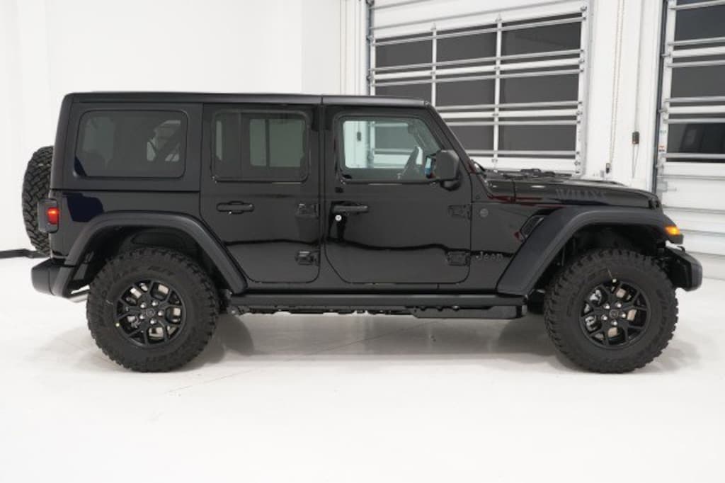 New 2026 Jeep Wrangler 4-DOOR WILLYS Sport Utility