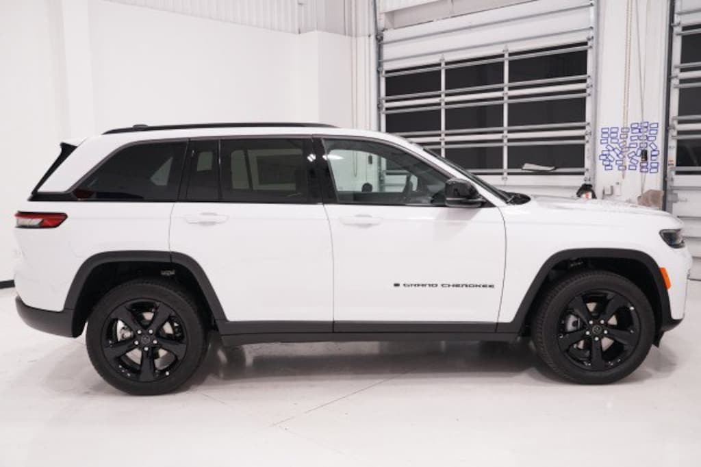 New 2027 Jeep Grand Cherokee Limited Sport Utility