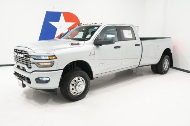 2026 Ram 3500 LONE STAR CREW CAB 4X4 8' BOX Pickup