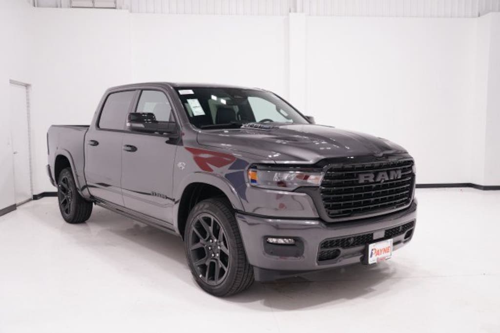 New 2026 Ram 1500 LARAMIE CREW CAB 4X4 5'7 BOX Pickup