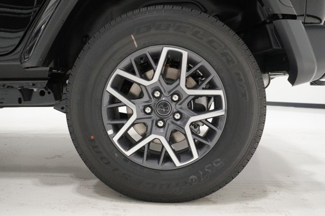 2025 Jeep Wrangler 4-Door Sahara - Photo 15