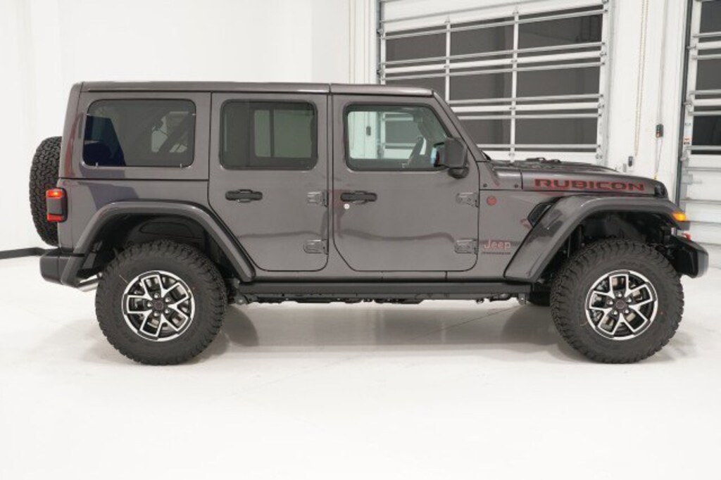 New 2026 Jeep Wrangler 4-DOOR RUBICON Sport Utility
