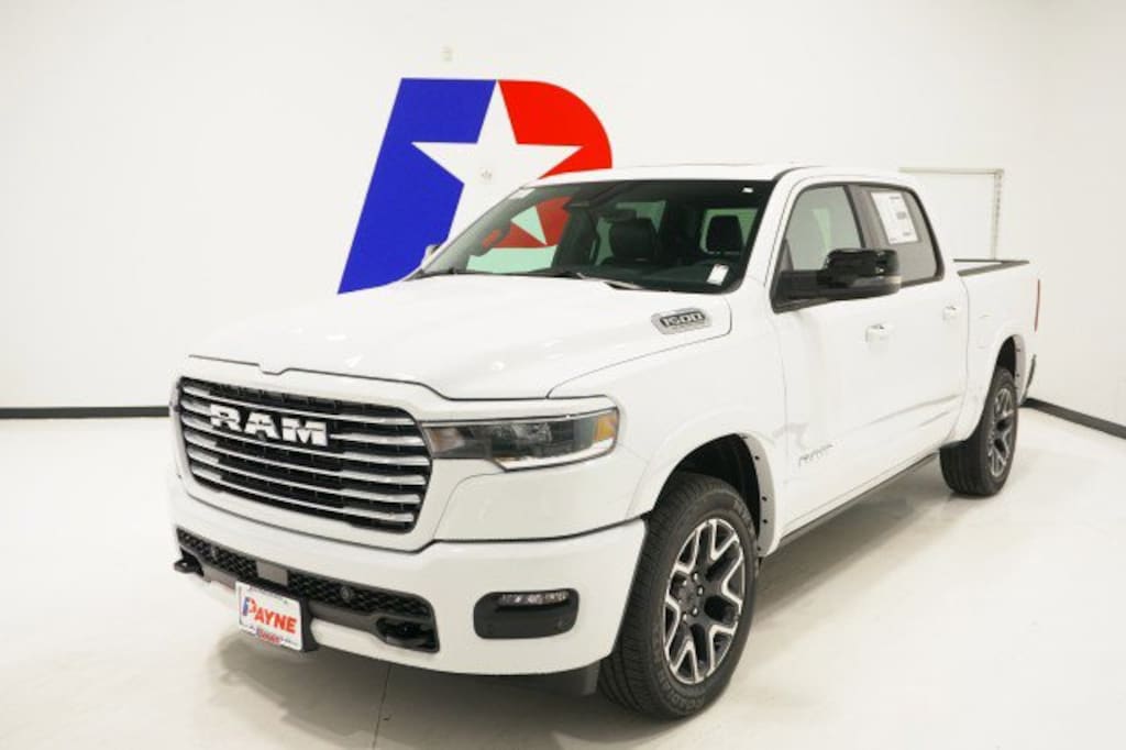 New 2026 Ram 1500 LARAMIE CREW CAB 4X4 5'7 BOX Pickup
