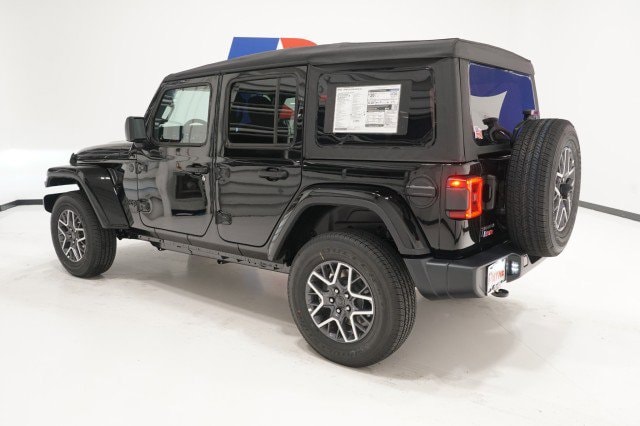 2025 Jeep Wrangler 4-Door Sahara - Photo 11