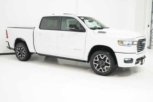 2026 Ram 1500 Laramie photo 3