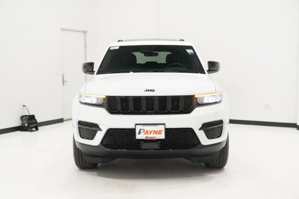 New 2025 Jeep Grand Cherokee ALTITUDE X 4X2 Sport Utility