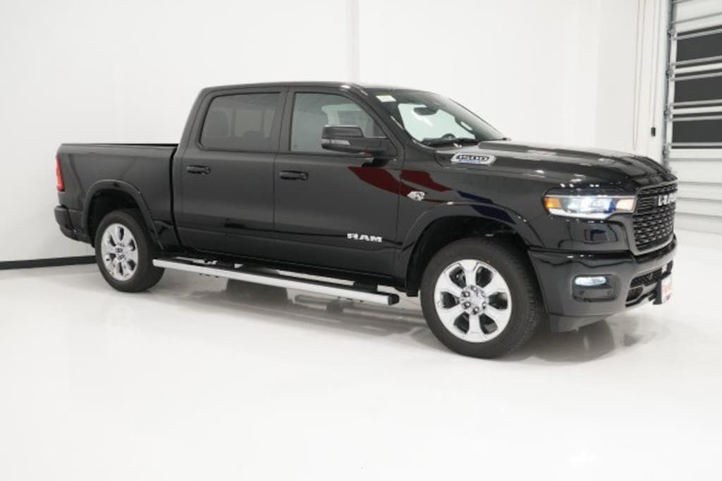 New 2026 Ram 1500 LONE STAR CREW CAB 4X4 5'7 BOX Pickup