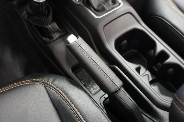 2025 Jeep Wrangler 4-Door Sahara - Photo 37
