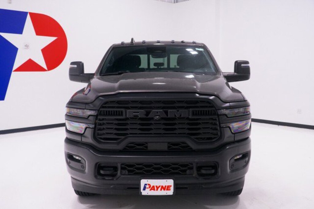 New 2026 Ram 2500 TRADESMAN CREW CAB 4X4 8' BOX Pickup
