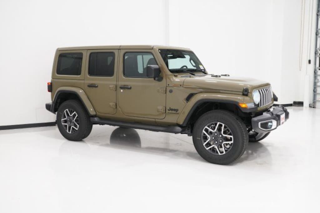 New 2026 Jeep Wrangler 4-DOOR SAHARA Sport Utility