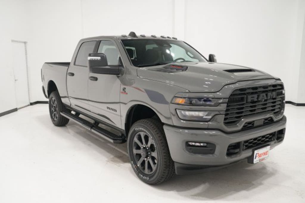 New 2026 Ram 2500 LONE STAR CREW CAB 4X4 6'4 BOX Pickup