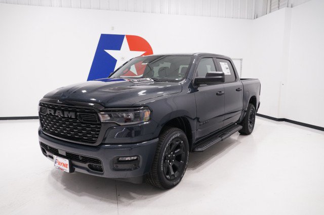 2026 Ram 1500 EXPRESS CREW CAB 4X4 5'7 BOX Pickup
