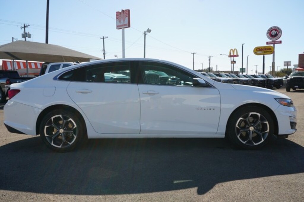 Used 2024 Chevrolet Malibu LT Sedan