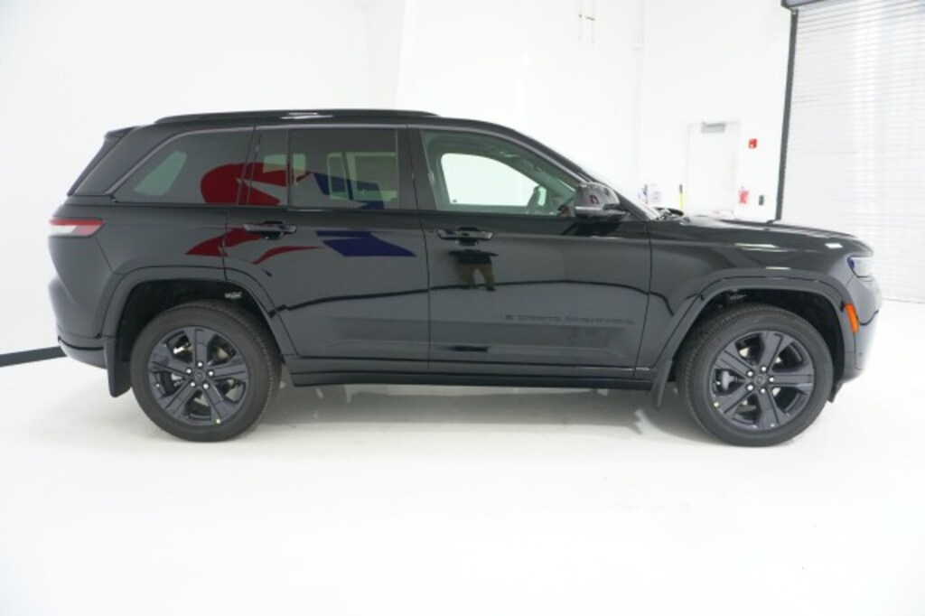 New 2027 Jeep Grand Cherokee Limited Reserve Sport Utility