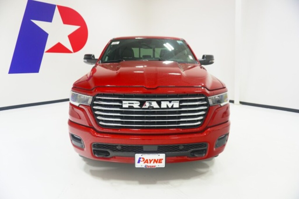New 2026 Ram 1500 LARAMIE CREW CAB 4X2 5'7 BOX Pickup