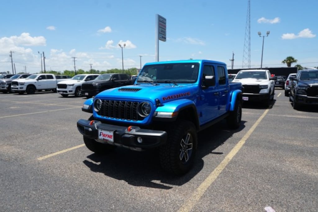 Used 2025 Jeep Gladiator Mojave Pickup Truck
