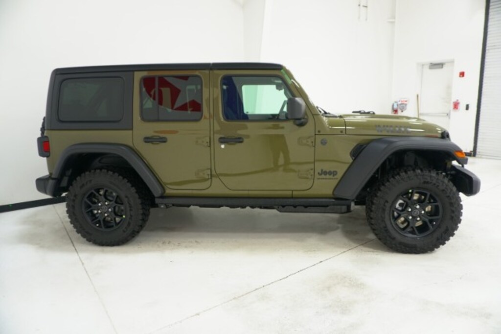 New 2026 Jeep Wrangler 4-DOOR WILLYS Sport Utility