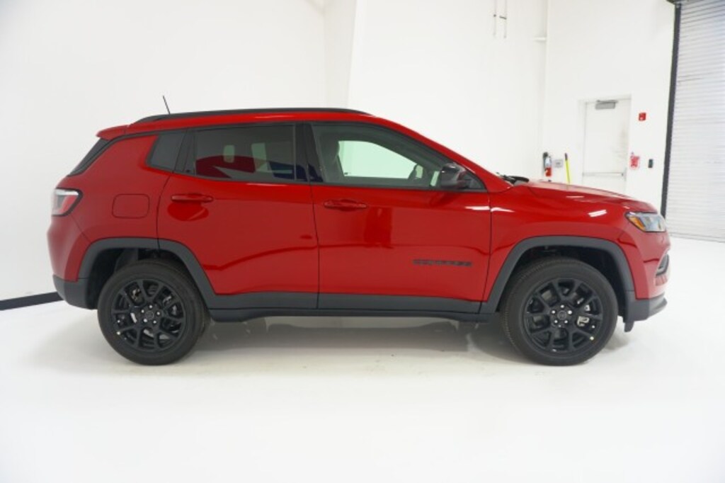 New 2026 Jeep Compass LATITUDE ALTITUDE 4X4 Sport Utility