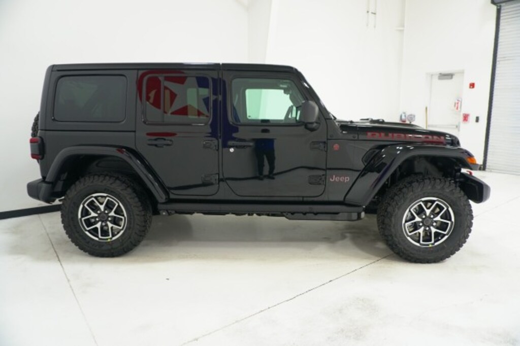 New 2026 Jeep Wrangler 4-DOOR RUBICON Sport Utility